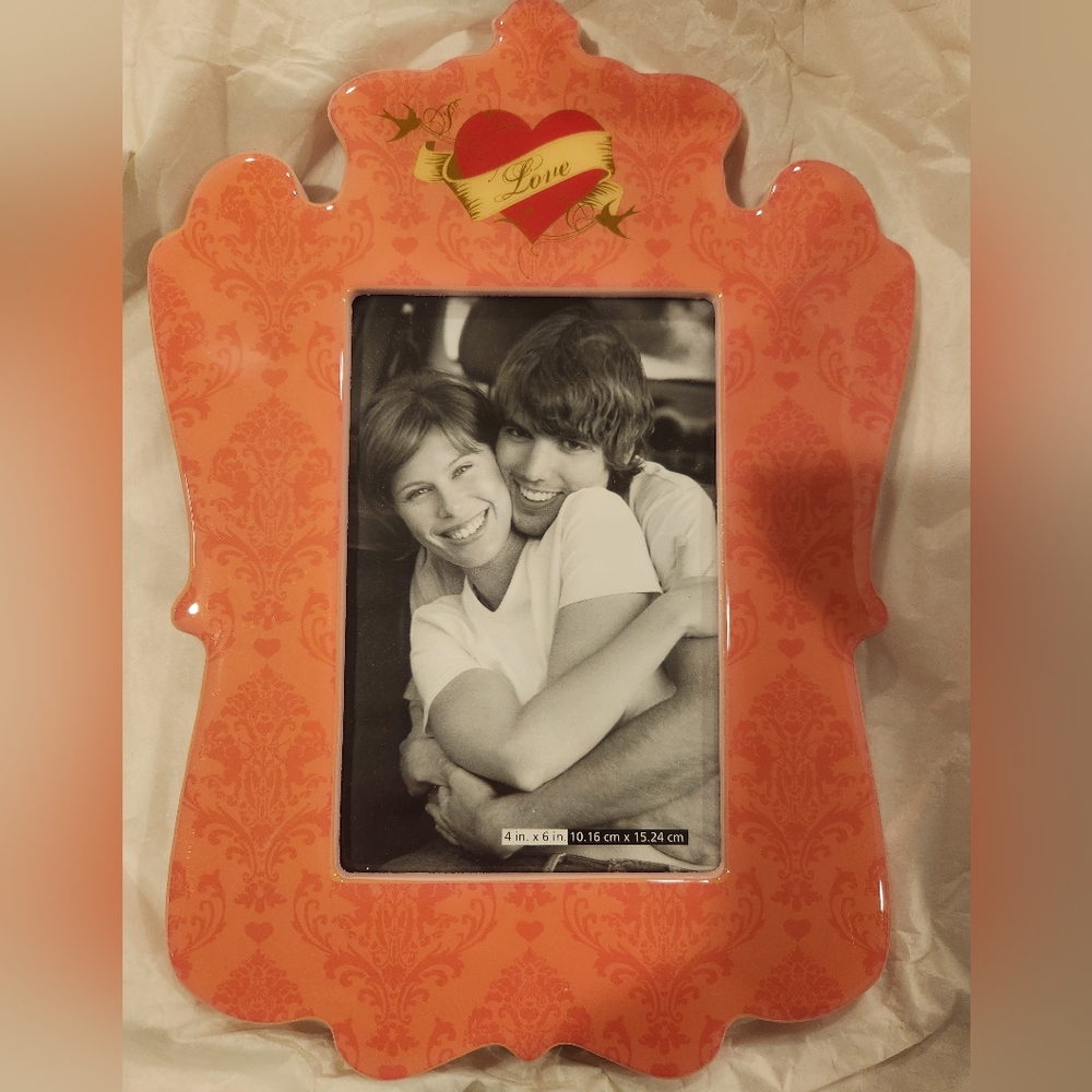 Heartfelt Love Photo Frame - Orange/Pink